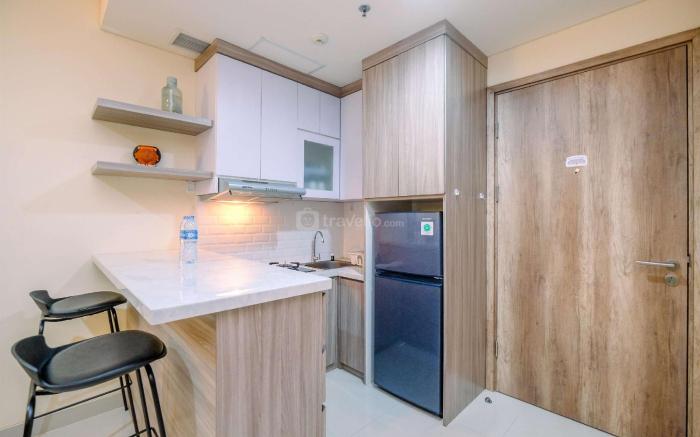 Elegant 1BR Apt Pejaten Park Residence By Travelio