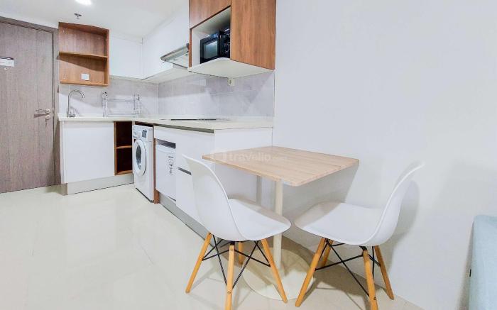 Tidy Studio Tamansari Bintaro Mansion By Travelio