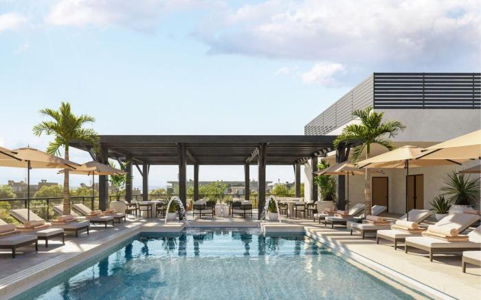 AC Hotel Naples 5th Avenue
