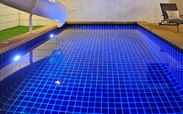 Arom D Pool Villa Pattaya by May