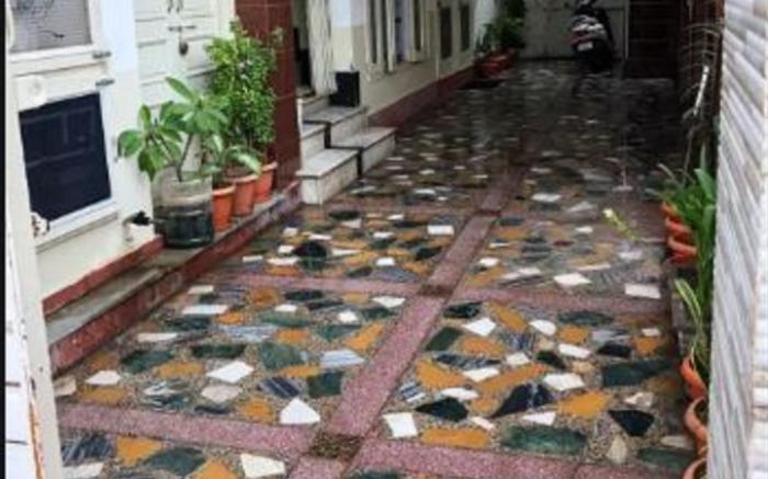 GARG COMPLEX GUESTHOUSE
