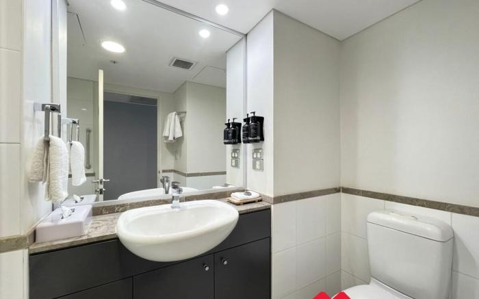 MetaWiseBnB | Sydney CBD | Haymarket King Studio