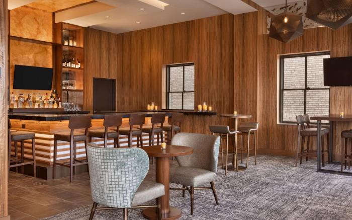 Hyatt Place Houston Downtown