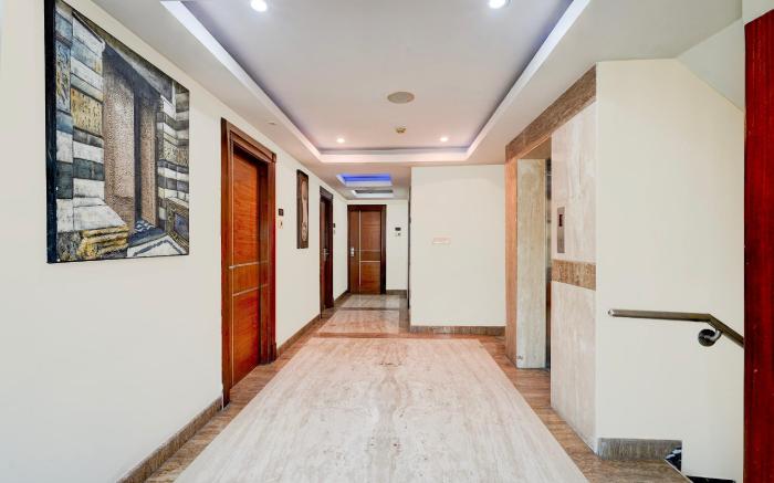 Super Townhouse Pondicherry Opposite to Rock Beach