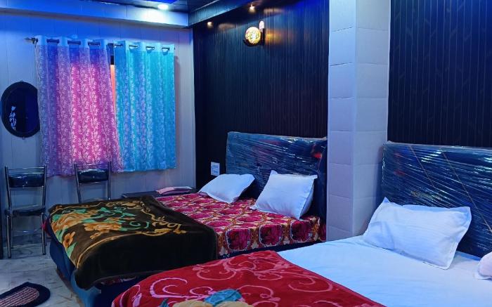 Hotel Ayodhya Inn near Shri Ramjanmabhoomi