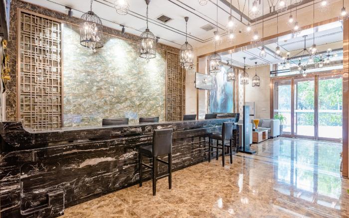 Rezen Select Hotel Zhoukou Wenchang Wanda Normal University