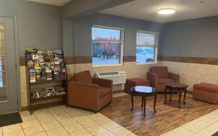 Motel 6 Hurricane, WV