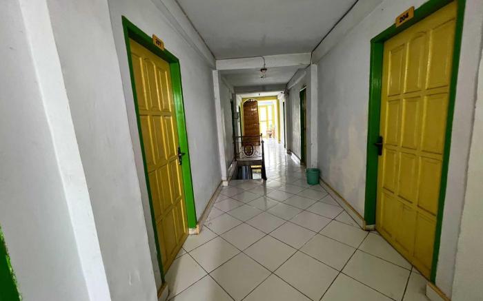 OYO 93296 Kost Gowa Near Gowa