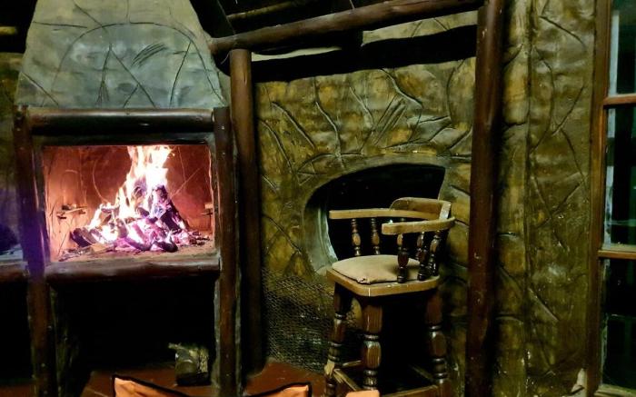 Sensational Antique Patio Suite with Pool & Firepl