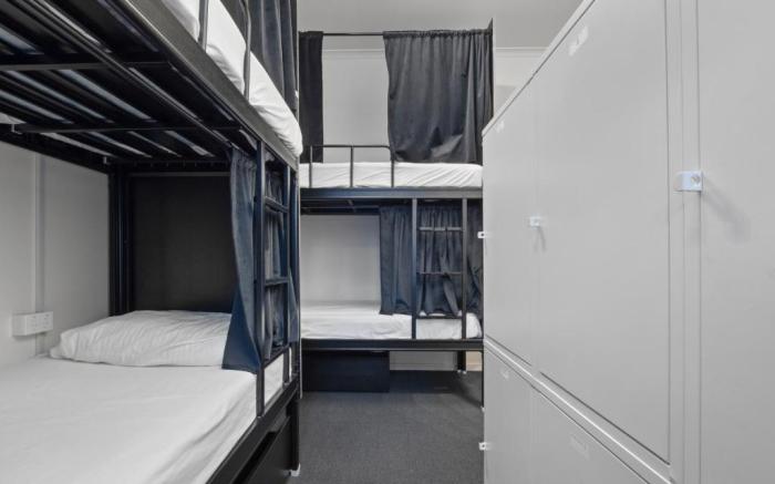 Azzurro Pod Hotel Central Sydney