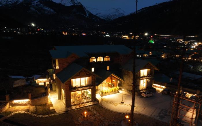 Nivasana Manali -  A Luxury Boutique Hotel