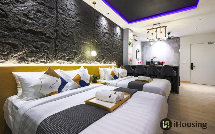 Starlight Downfall Universe Studio By I Housing