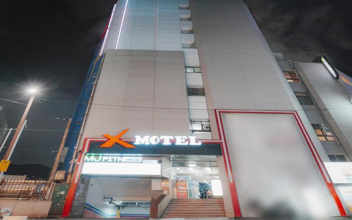 Hotel EX