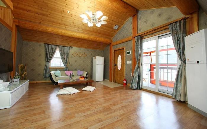 Boryeong Rich Valley Pension