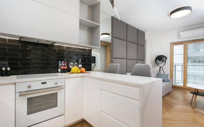 Golden Apartments Warsaw - Mennica Residence