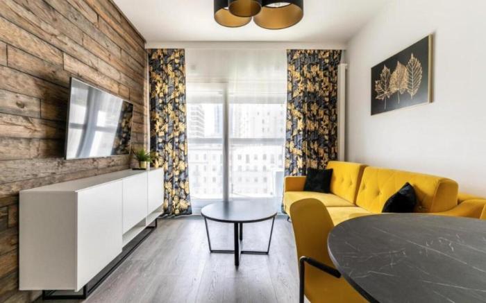 Golden Apartments Warsaw - Mennica Residence