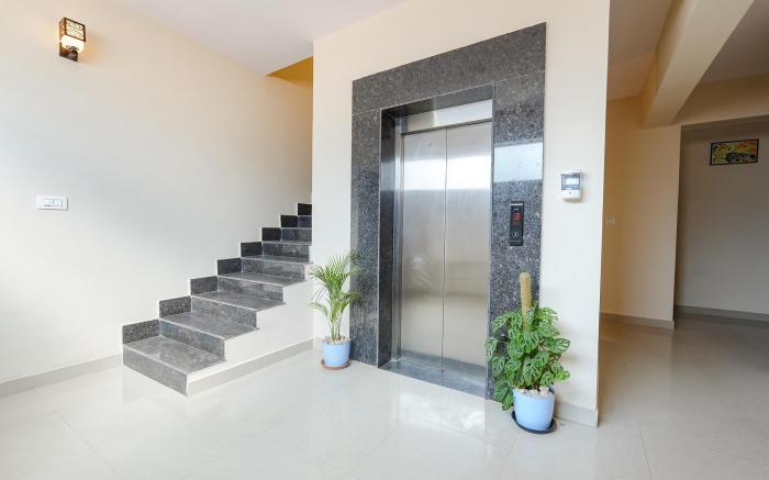 FabHotel La Palma Suites - Nr. RMZ Eco world