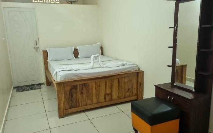 Golden gate home stay 