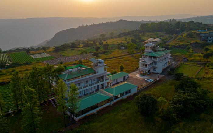 Silver Galaxy Resort