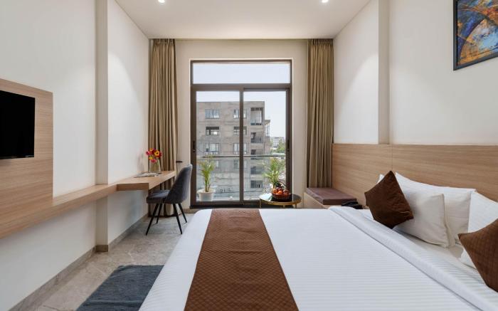 7 Rays Hotel 