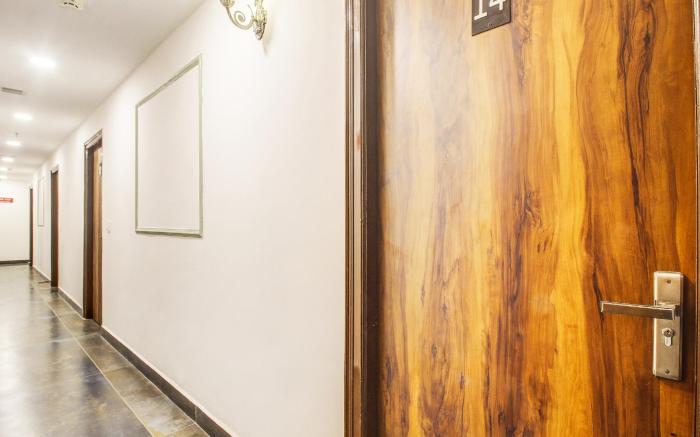 Super Townhouse Rcc Hotel Banjara Hills