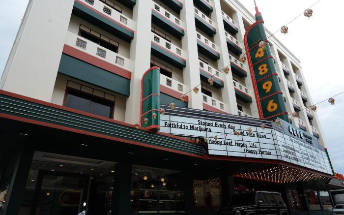 NW 4896 Theater Hotel @ Samnakkham