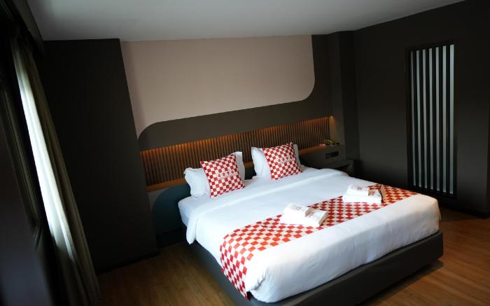 NW 4896 Theater Hotel @ Samnakkham