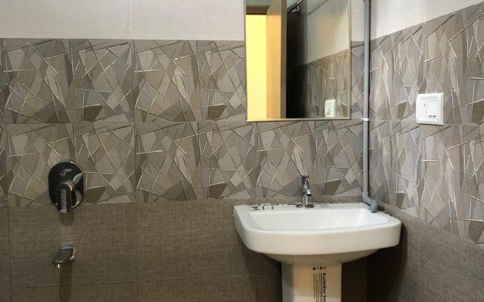 Hotel Amulya Regency 