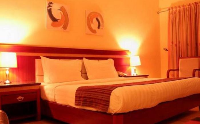 Hotel Rosebud
