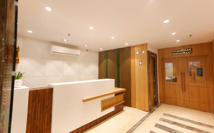 Hotel Sarc Inn