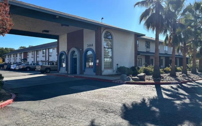 Studio 6  Suites Cameron Park, CA - Folsom