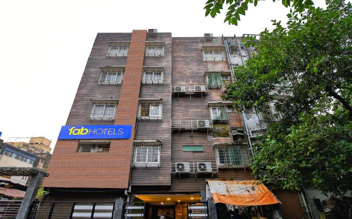 FabHotel Krishna I - Nr. Birla Industrial & Tech Museum
