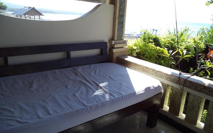 Solaluna Beach Homestay