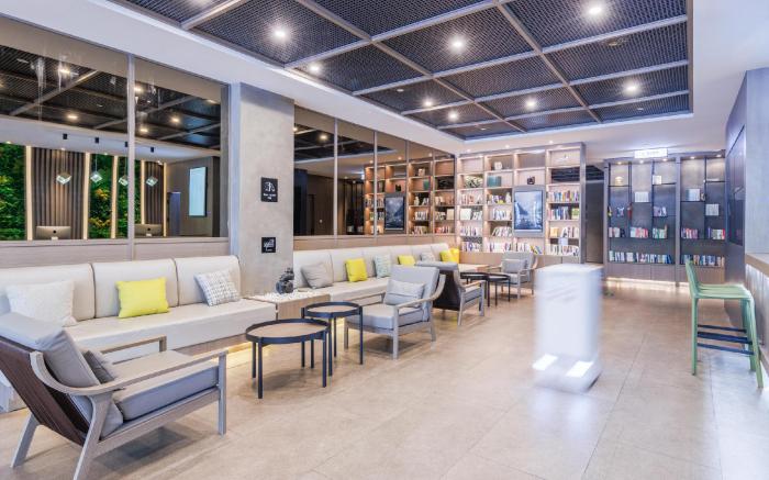 Atour X Hotel Beijing South Station Majiabao Metro Station
