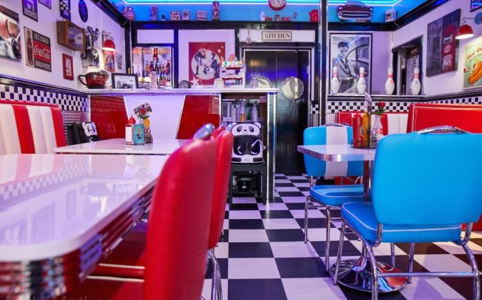 Cadillac Kustomz Hotel
