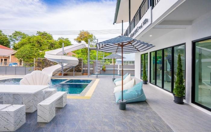 The Moment Pool Villa