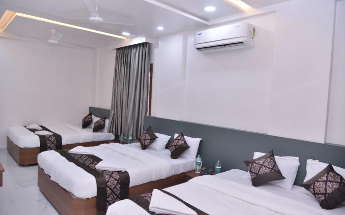 HOTEL D SQUARE