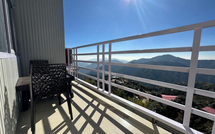 Kanatal's Valley View INN