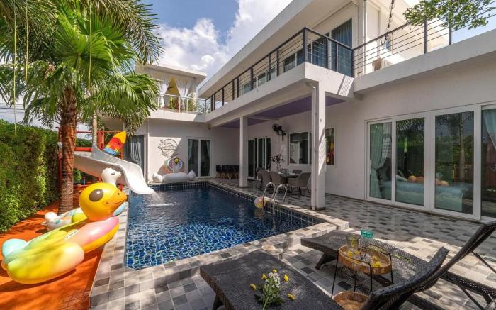 Luxurious and Playful 5 Bedroom Pool Villa (CC)