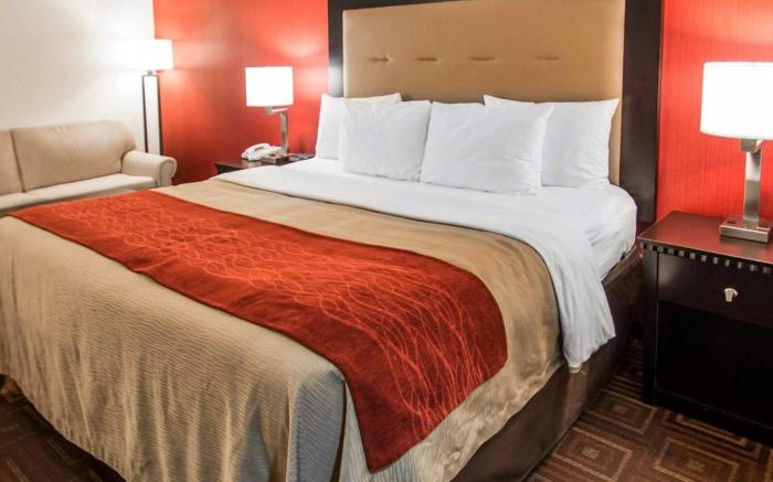 Quality Inn & Suites NJ State Capital Area