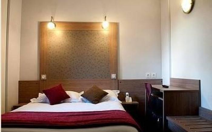Logis Hotel Les Vieilles Granges