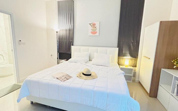 Private house near Huahin Cha-am, clean.