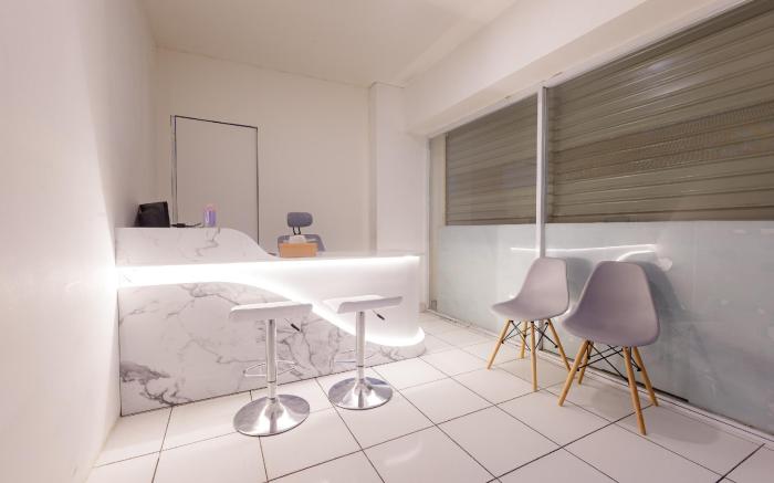 RedLiving Apartemen Riverview Residence - UV Rooms Tower Mahakam with Netflix