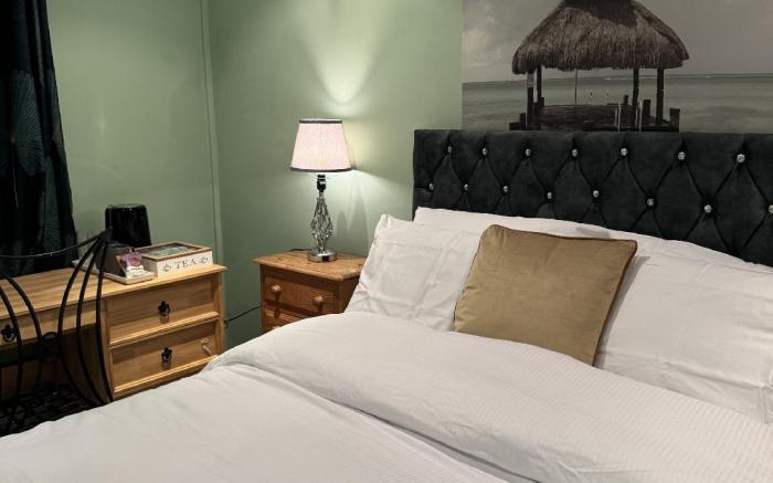 Windsor Wine and Dine