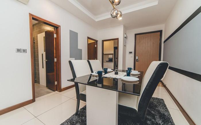 Paragon Residence 2BR4pax Sleek Stay CIQ Midvalley