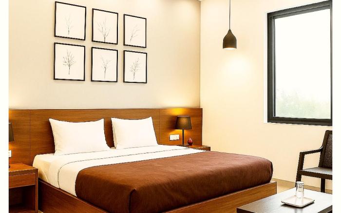 Goroomgo Hotel Shivay Near Ganga River Varanasi