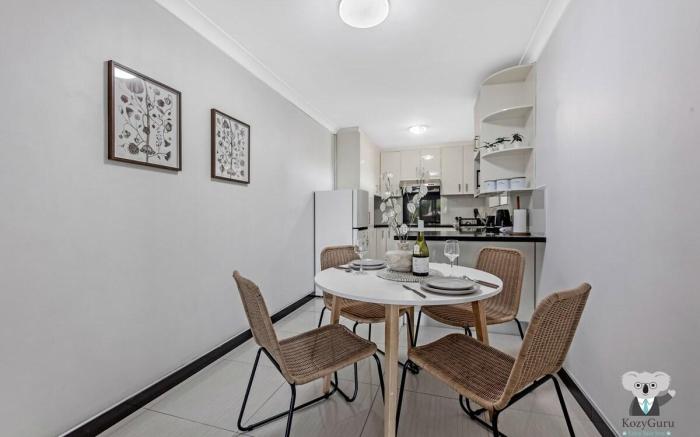 KozyGuru | Campsie | 2 Bed Spacious Apt