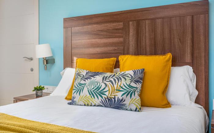 Beautiful suite on the beachfront 4