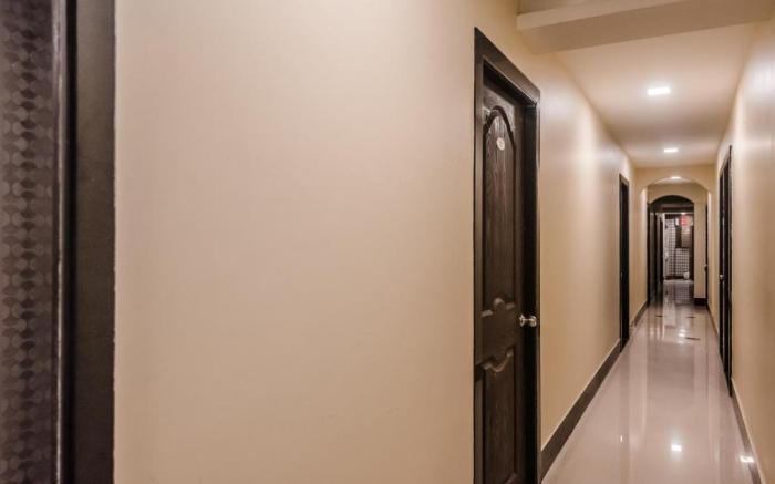 Hotel Royal Grand - Near Mumbai Airport