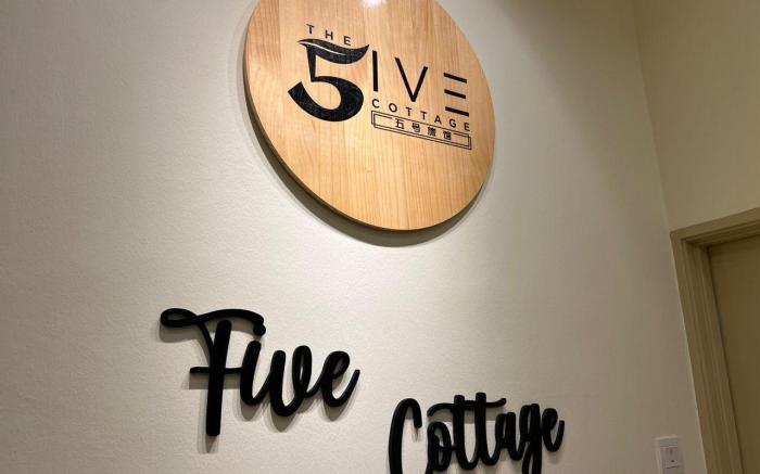 The Five Cottage@ Botani Ipoh [10pax]